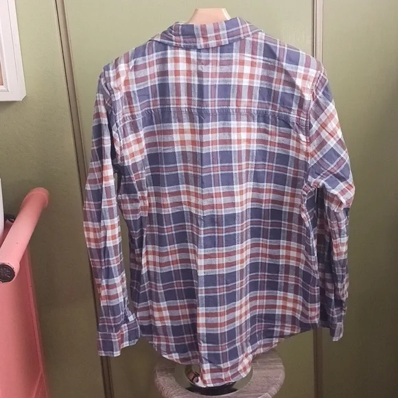 UNIVERSAL THREAD PLAID FLANNEL SHIRT - Picture 4 of 4